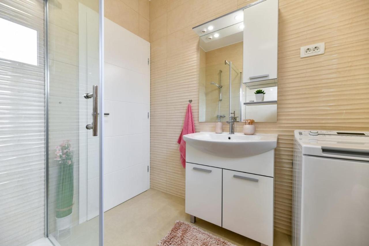 Family Apartment Amare Zadar Eksteriør bilde